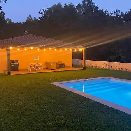 빌라 Casa Do Bosque *